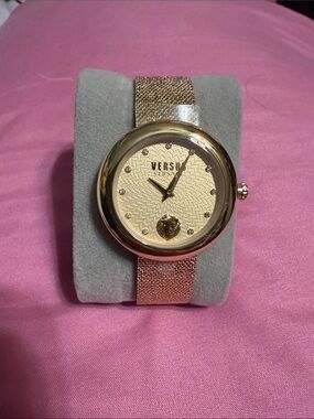 Versus Versace Rose Gold Mesh Bracelet Watch with Champagne Dial